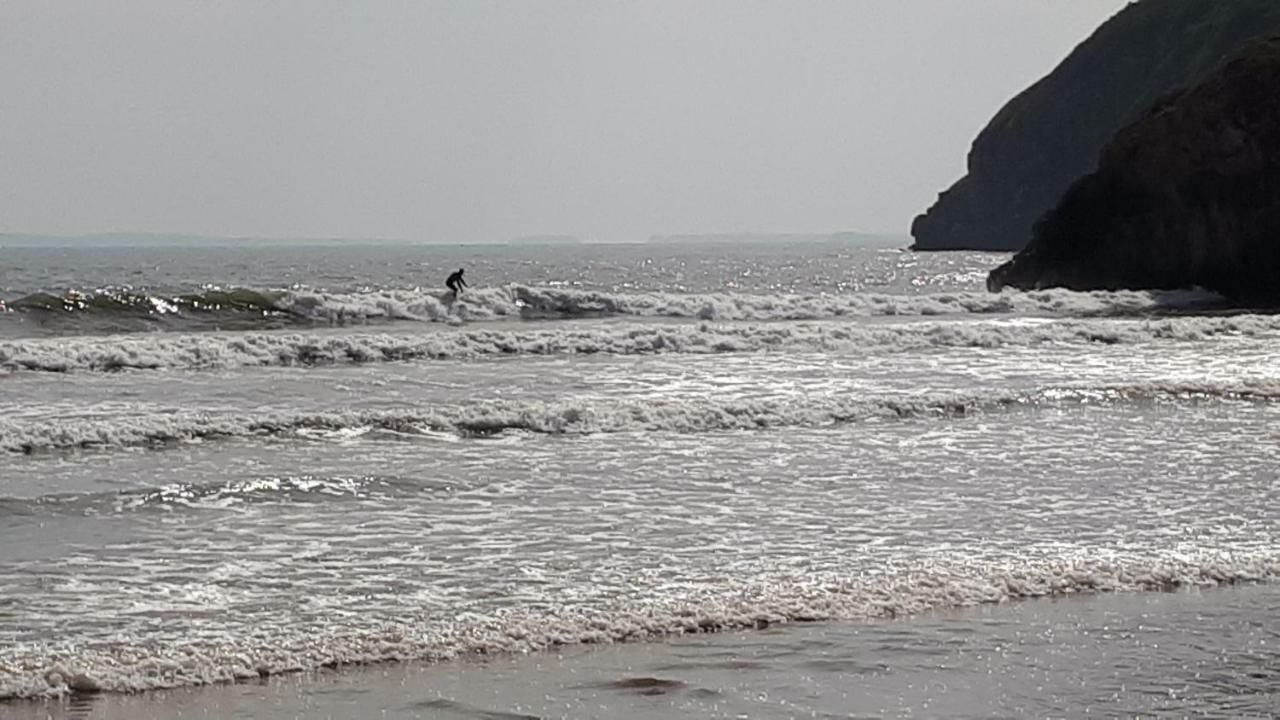 Pendine Sands Guest House מראה חיצוני תמונה
